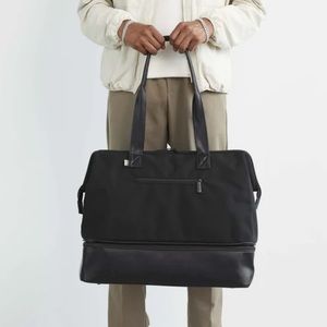 BEIS - The Convertible Mini Weekender